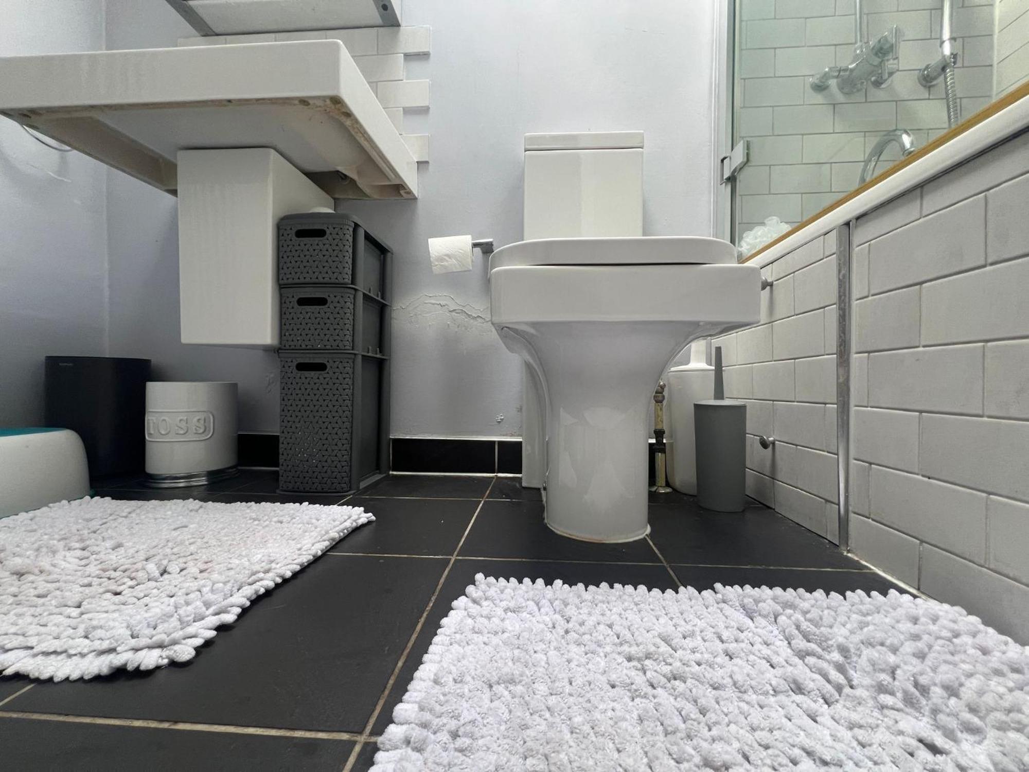 My Sky Secret Garden 1 Bedroom London Eksteriør billede