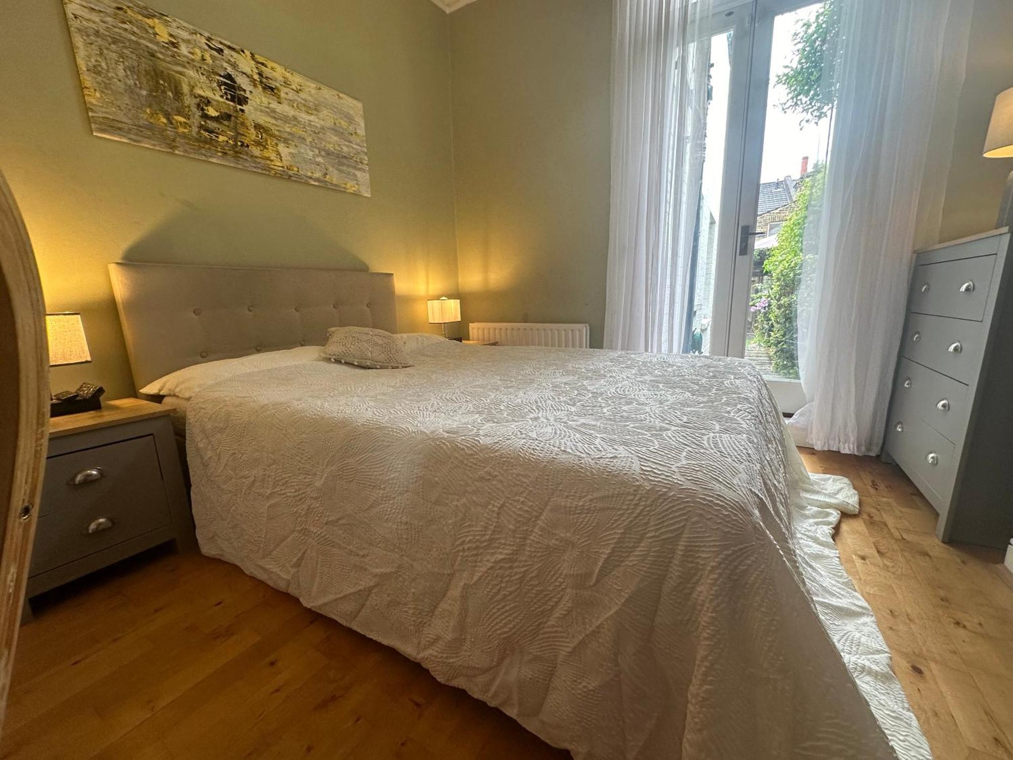 My Sky Secret Garden 1 Bedroom London Eksteriør billede