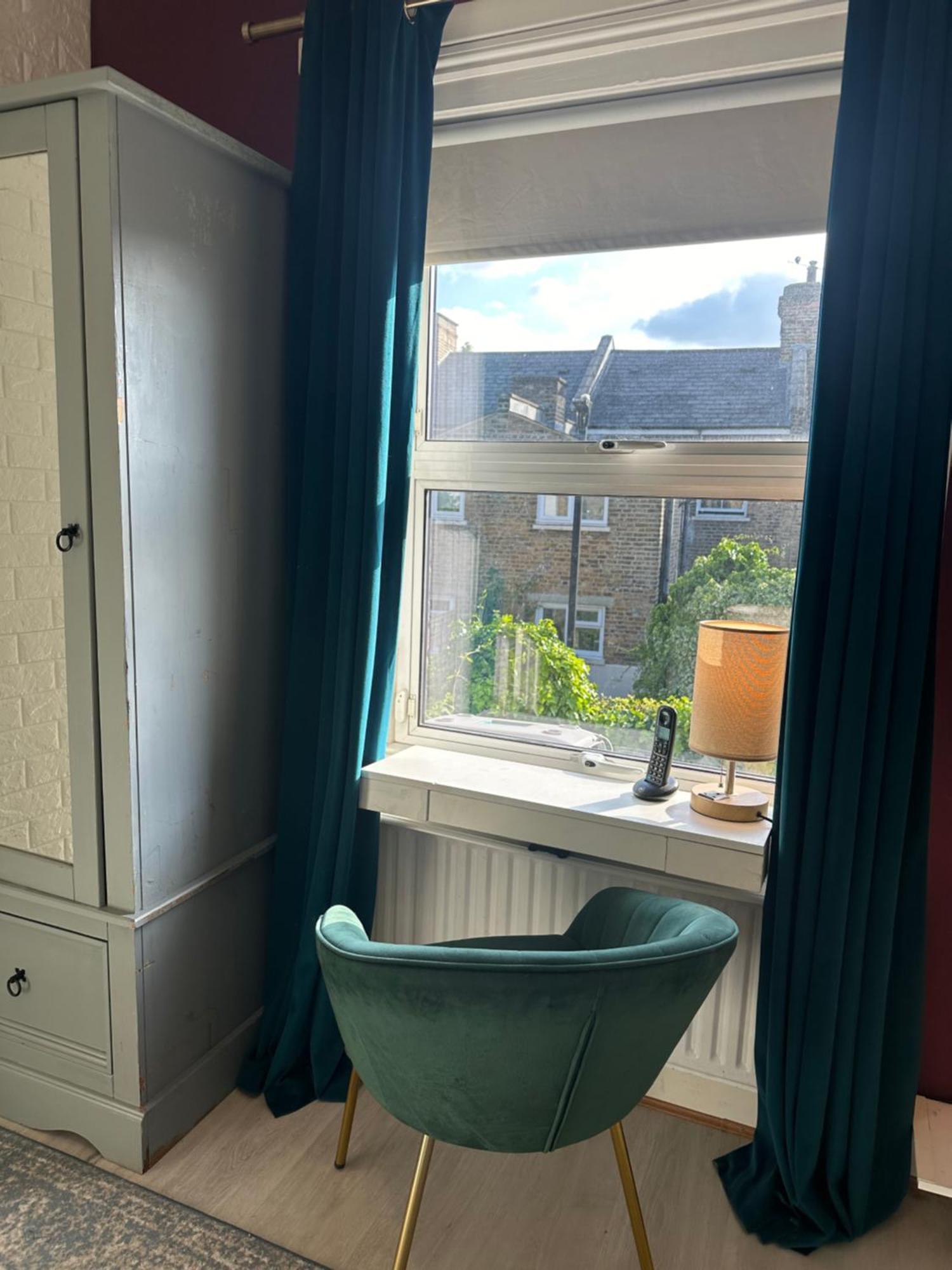 My Sky Secret Garden 1 Bedroom London Eksteriør billede