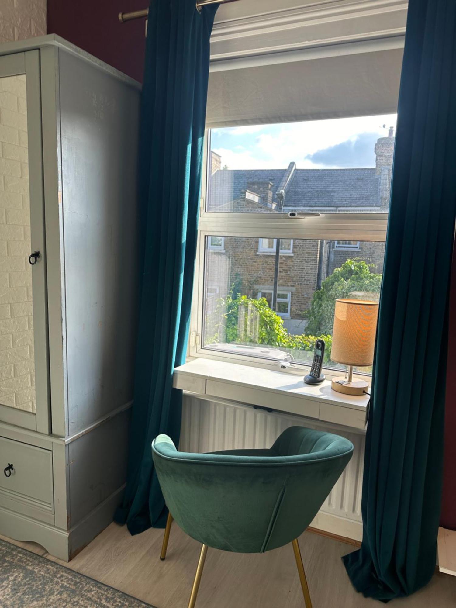 My Sky Secret Garden 1 Bedroom London Eksteriør billede